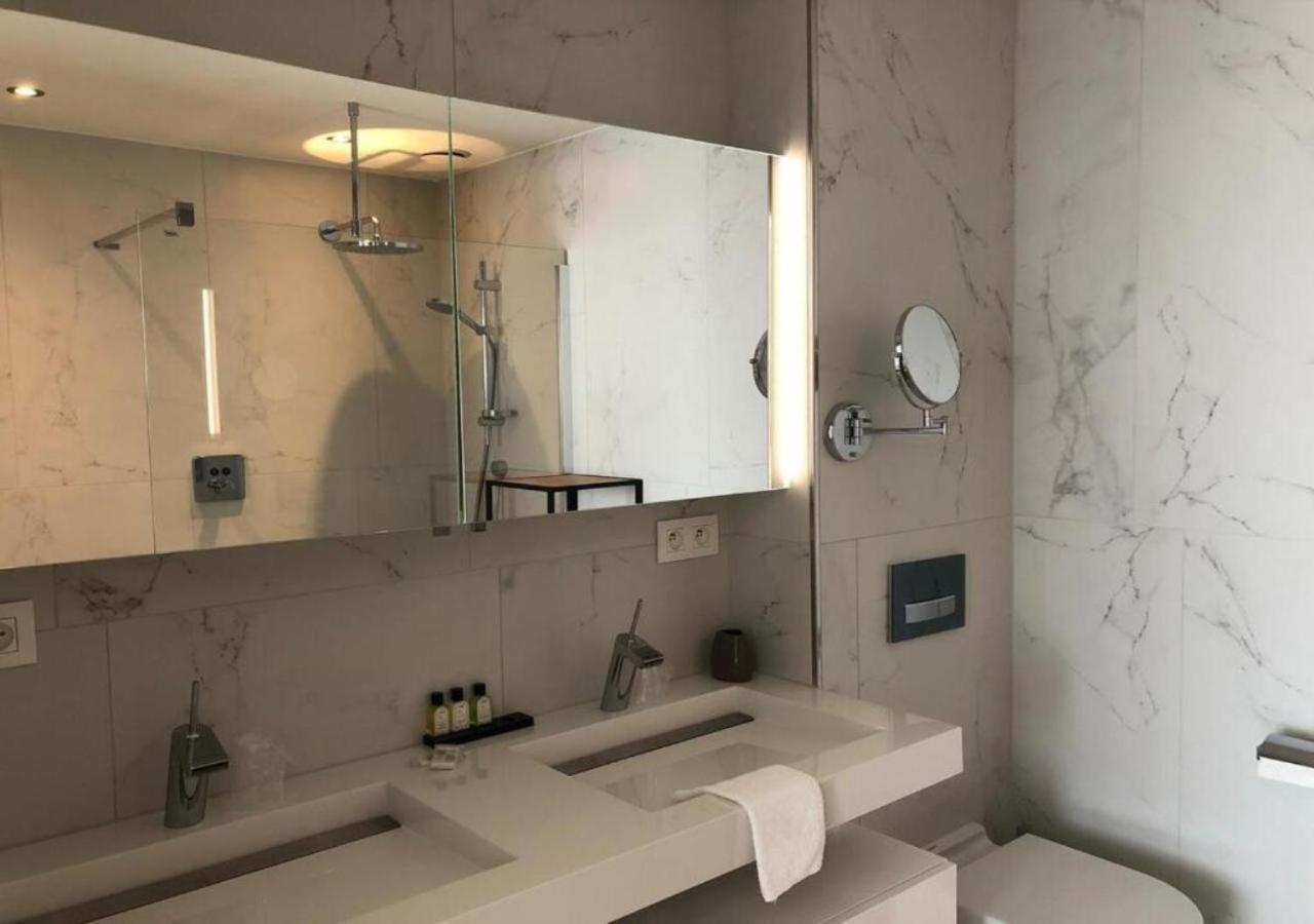 Acropolis - Luxury Appartments I Hotelservice And Parking Middelkerke Exterior foto